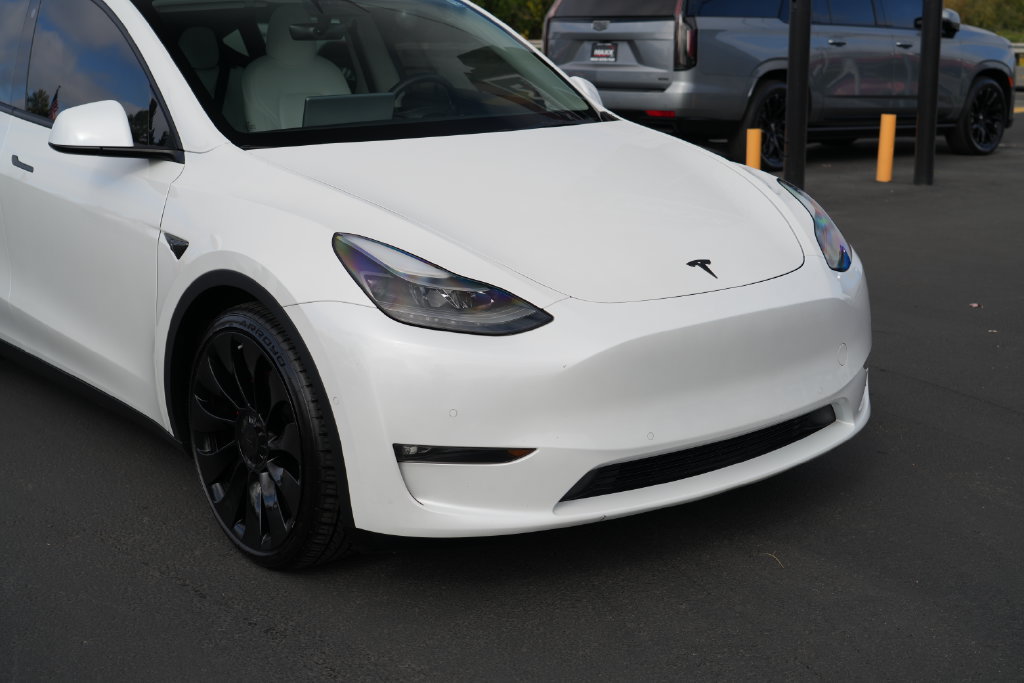 Used 2022 Tesla Model Y Performance AWD/4WD image 6