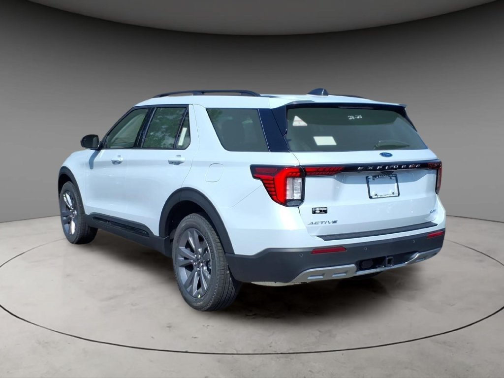 New 2026 Ford Explorer Active w/ Active Comfort Package AWD/4WD image 3