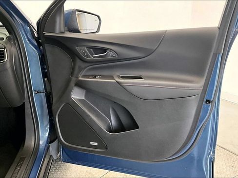 Used 2024 Chevrolet Equinox RS w/ RS Leather Package FWD image 19