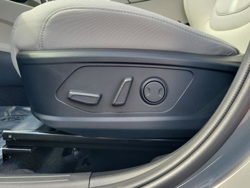 New 2026 Hyundai Tucson SEL image 16