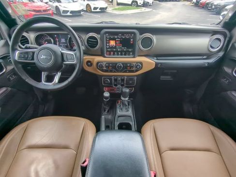 Used 2020 Jeep Gladiator Rubicon AWD/4WD image 16