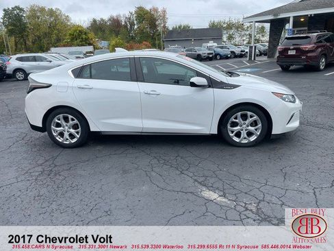 Used 2017 Chevrolet Volt Premier w/ Driver Confidence II Package image 2