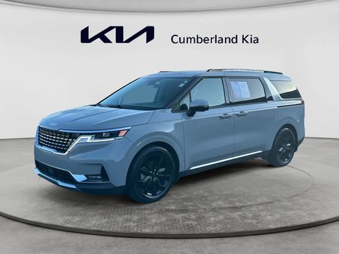 Used 2022 Kia Carnival SX FWD image 1