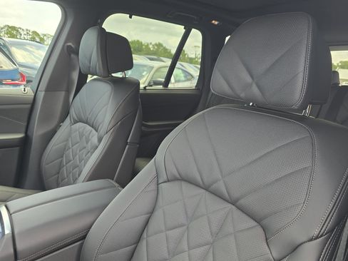 New 2026 BMW X5 sDrive40i w/ M Sport Package RWD image 17