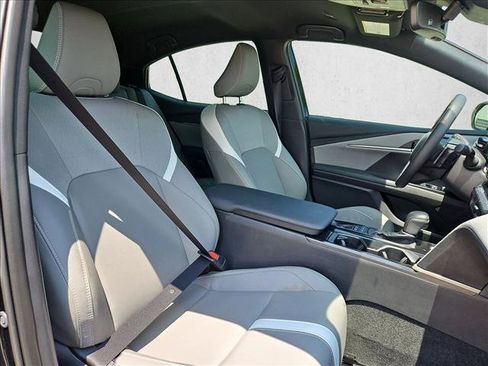 Used 2026 Toyota Camry SE w/ Convenience Package FWD image 21