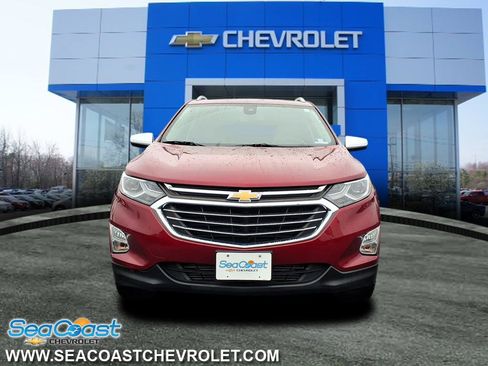 Used 2020 Chevrolet Equinox Premier image 2