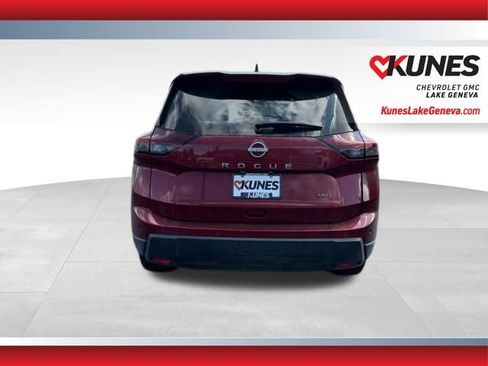 Used 2025 Nissan Rogue SV AWD/4WD image 7