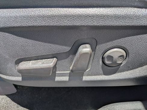 Used 2020 Hyundai Santa Fe SEL FWD image 20