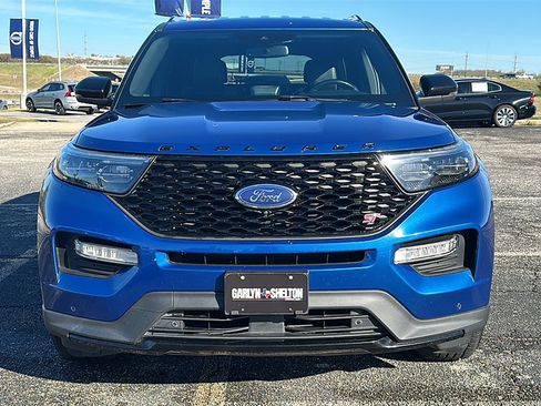 Used 2020 Ford Explorer ST w/ Premium Technology Package image 11
