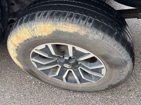 Used 2021 Toyota Tacoma TRD Sport image 24