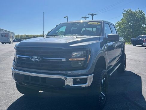 Used 2025 Ford F150 XLT w/ Equipment Group 301A Standard AWD/4WD image 5