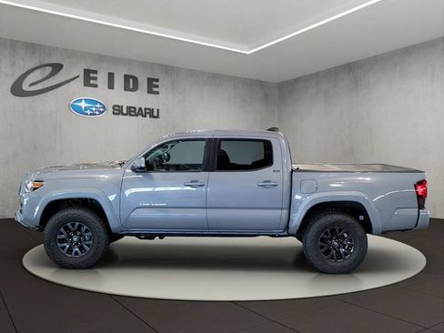 Used 2021 Toyota Tacoma SR5 AWD/4WD image 10