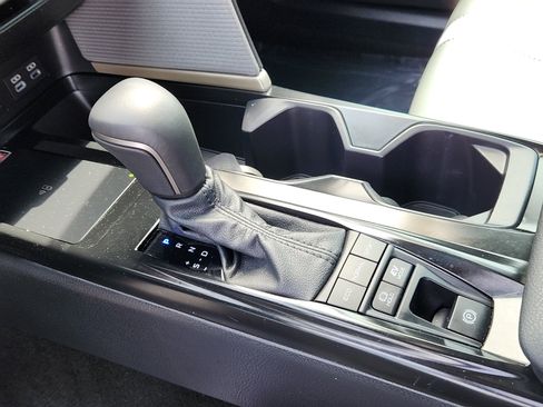 Certified 2025 Toyota Camry SE w/ Convenience Package FWD image 15