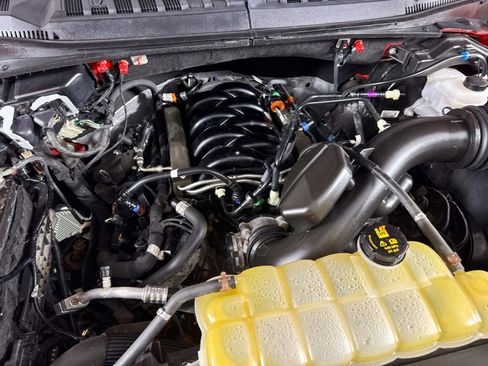 Used 2019 Ford F150 Lariat AWD/4WD image 14