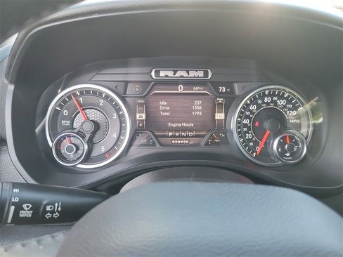 Used 2022 RAM 1500 Big Horn image 7