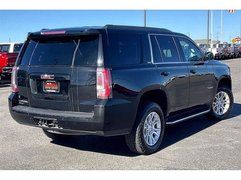 Used 2018 GMC Yukon SLT image 15
