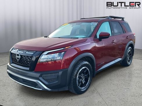 Used 2023 Nissan Pathfinder Rock Creek image 1