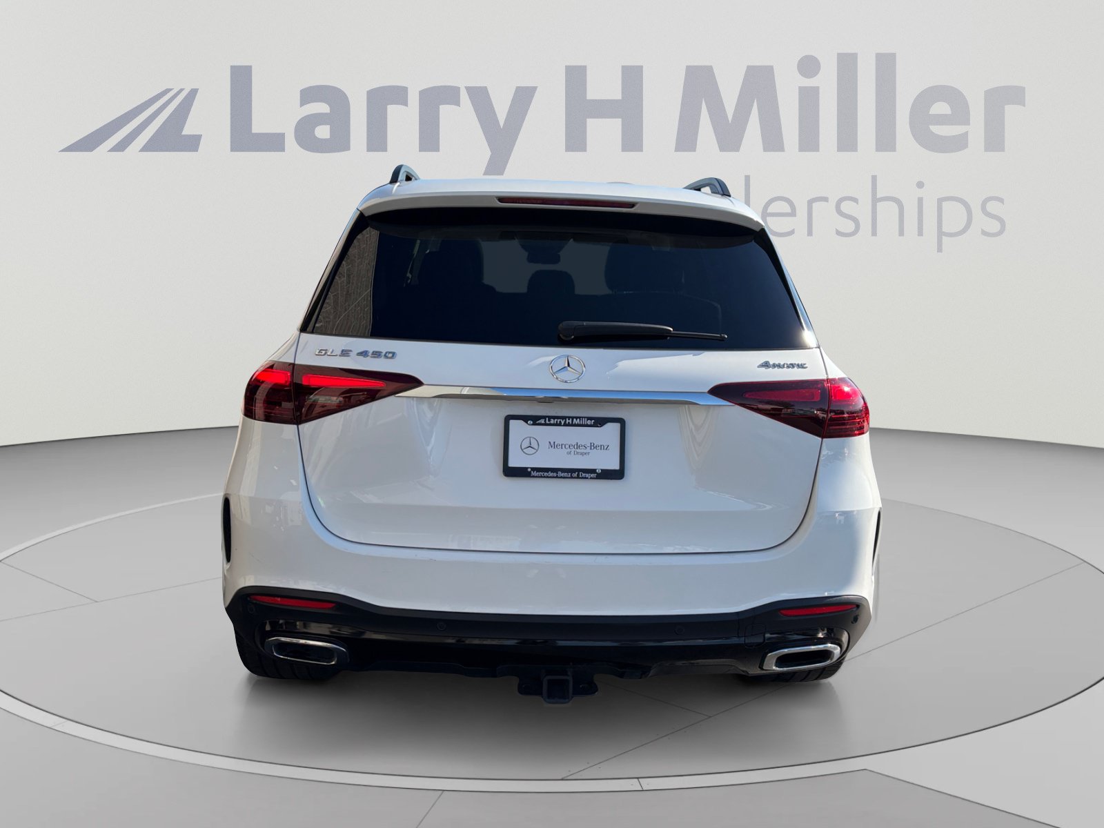 Certified 2024 Mercedes-Benz GLE 450 4MATIC image 4