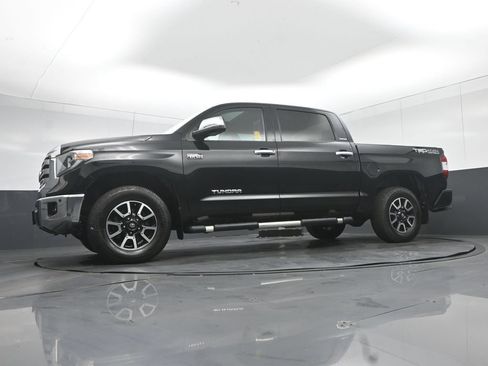 Used 2018 Toyota Tundra Limited w/ Limited Premium Package AWD/4WD image 58