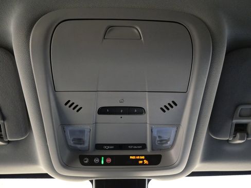 Used 2023 GMC Terrain AT4 w/ LPO, Floor Liner Package AWD/4WD image 18
