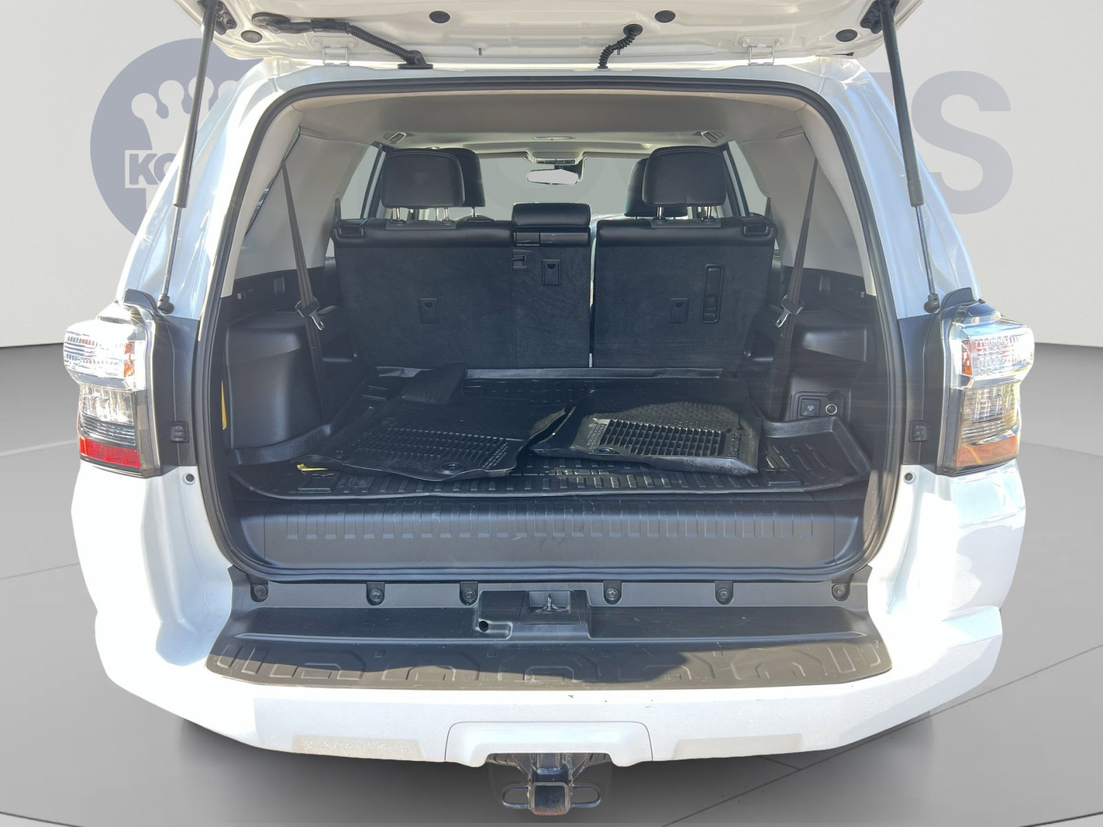 Used 2024 Toyota 4Runner SR5 Premium w/ Moonroof Package AWD/4WD image 26