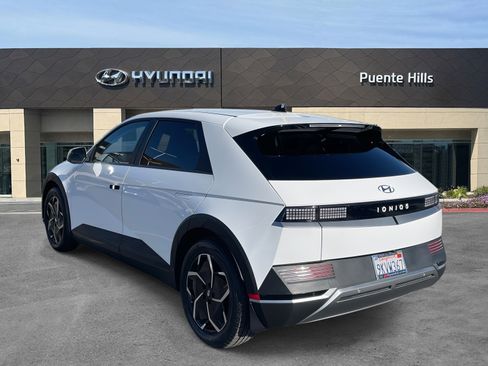 Certified 2024 Hyundai Ioniq 5 SEL image 4