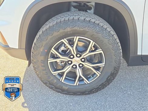 New 2026 GMC Acadia AT4 AWD/4WD image 7