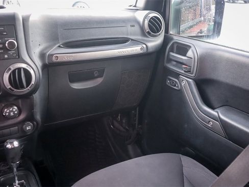 Used 2015 Jeep Wrangler Unlimited Sport w/ Quick Order Package 24S image 22