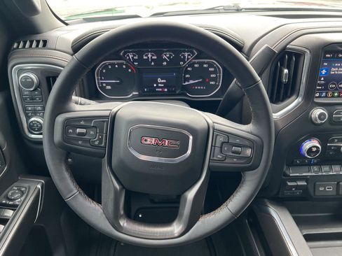 Used 2022 GMC Sierra 2500 AT4 w/ Gooseneck/5TH Wheel Package AWD/4WD image 23