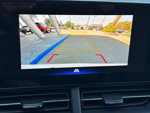 New 2026 Chevrolet Trax LT w/ Driver Confidence Package FWD image 18