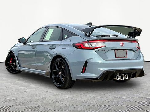 Used 2025 Honda Civic Type R image 4