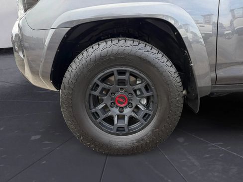 Used 2022 Toyota 4Runner SR5 w/ 4Runner Black Package (TMS) AWD/4WD image 27