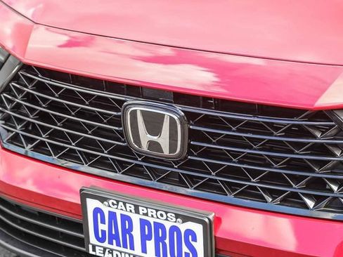 Certified 2025 Honda Accord SE image 7