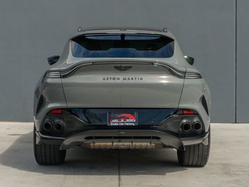 Used 2025 Aston Martin DBX 707 AWD/4WD image 8