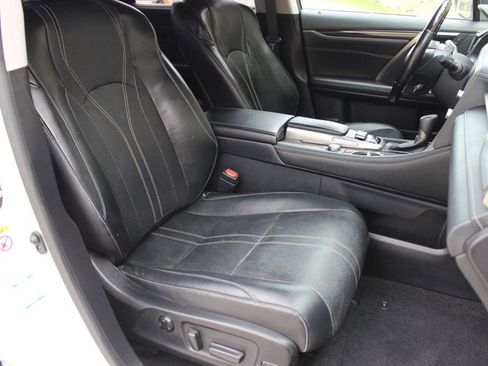 Used 2018 Lexus RX 450hL Luxury w/ Accessory Package AWD/4WD image 26