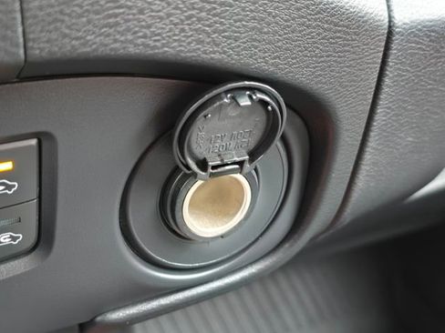 Used 2023 Nissan Frontier PRO-4X w/ Pro Convenience Package image 30