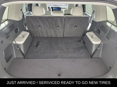 Used 2026 Hyundai Santa Fe SEL AWD/4WD image 16