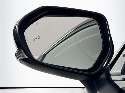 Used 2025 Toyota Camry XSE image 10