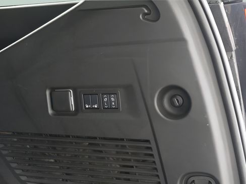 Used 2026 GMC Yukon XL Elevation w/ Elevation Premium Package AWD/4WD image 27