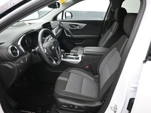 Used 2024 Chevrolet Blazer LT w/ Convenience Package image 9