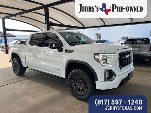 Used 2021 GMC Sierra 1500 AT4 w/ AT4 Value Package AWD/4WD image 2