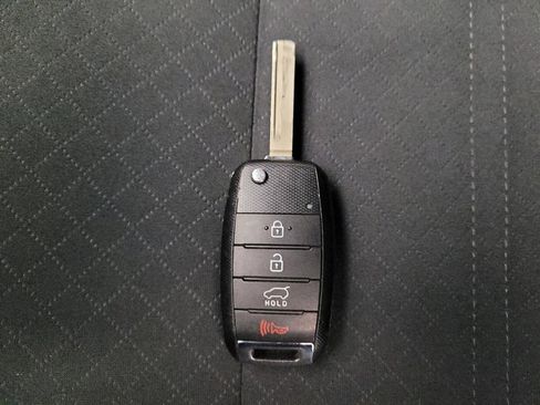 Used 2019 Kia Sorento FWD image 32