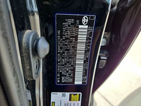 Used 2024 Toyota Corolla LE image 24