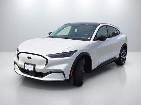 New 2026 Ford Mustang Mach-E Select RWD image 8