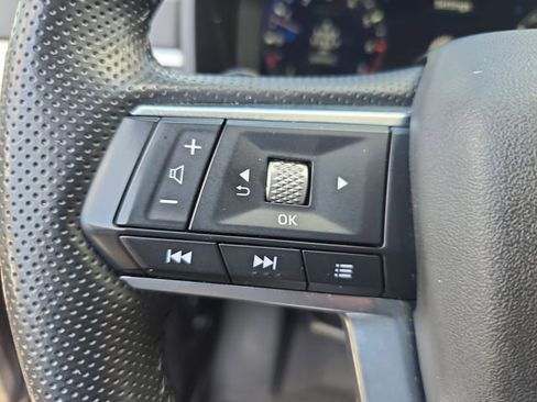 Used 2024 Mitsubishi Outlander SE image 23