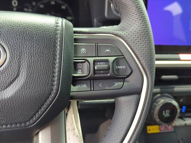 New 2026 Toyota 4Runner Limited AWD/4WD image 15