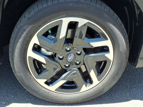 Used 2025 Subaru Forester Limited w/ Popular Package AWD/4WD image 9