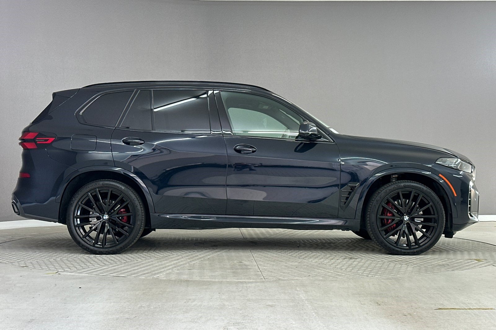 Certified 2024 BMW X5 sDrive40i w/ M Sport Package RWD image 7