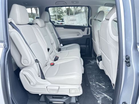 New 2026 Honda Odyssey EX-L image 16