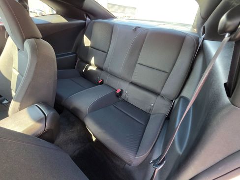 Used 2015 Chevrolet Camaro LT image 16